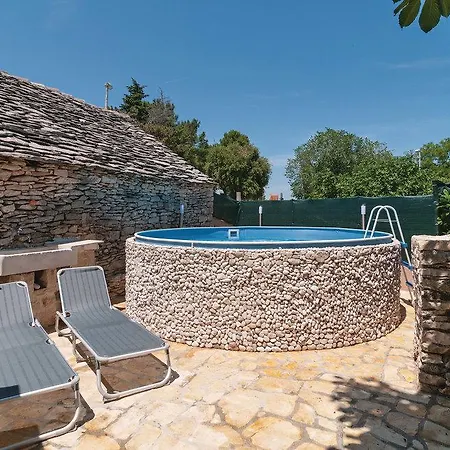 Family Friendly House With A Swimming Pool Skrip Holiday home Supetar